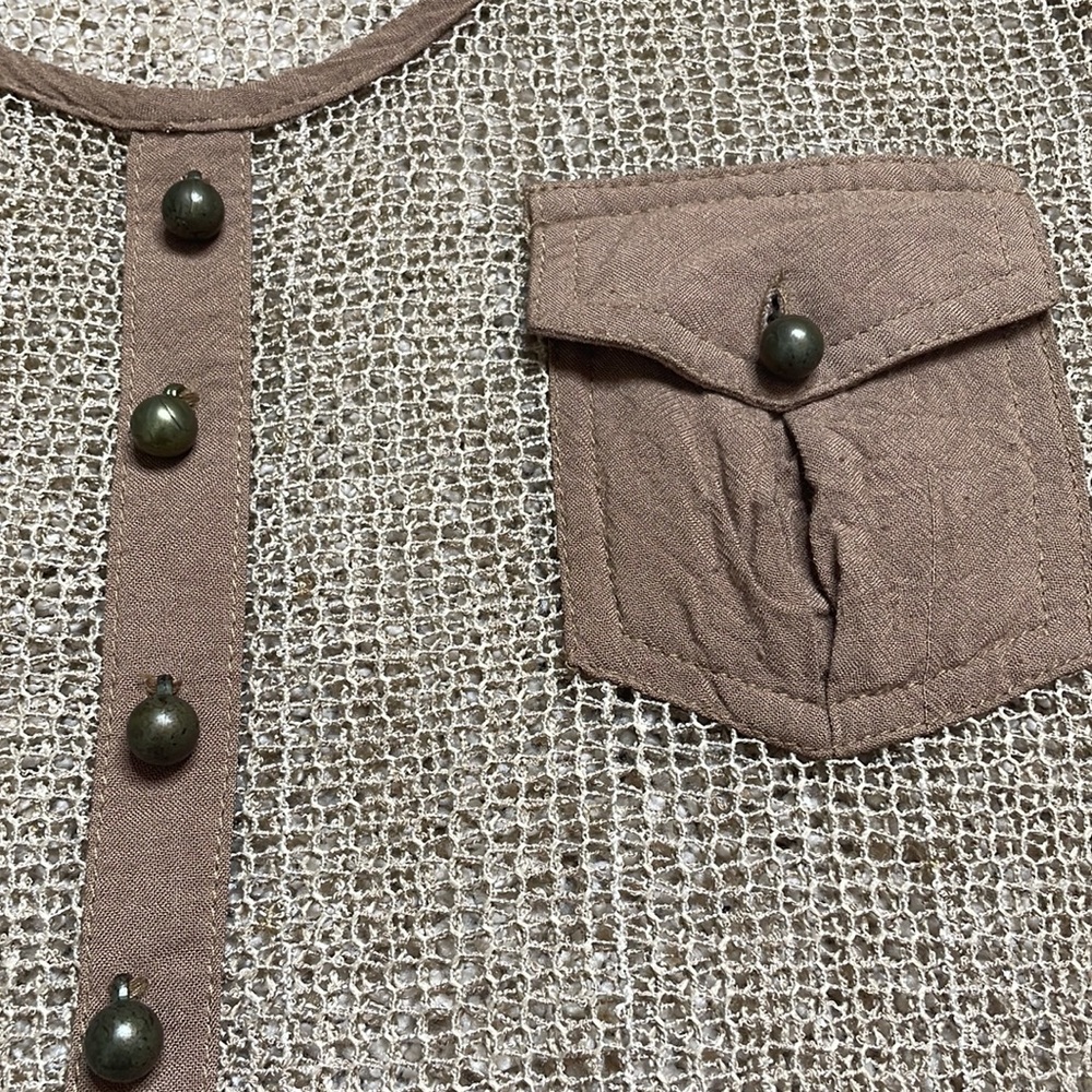 Sheer tank top - Picture 2 of 4